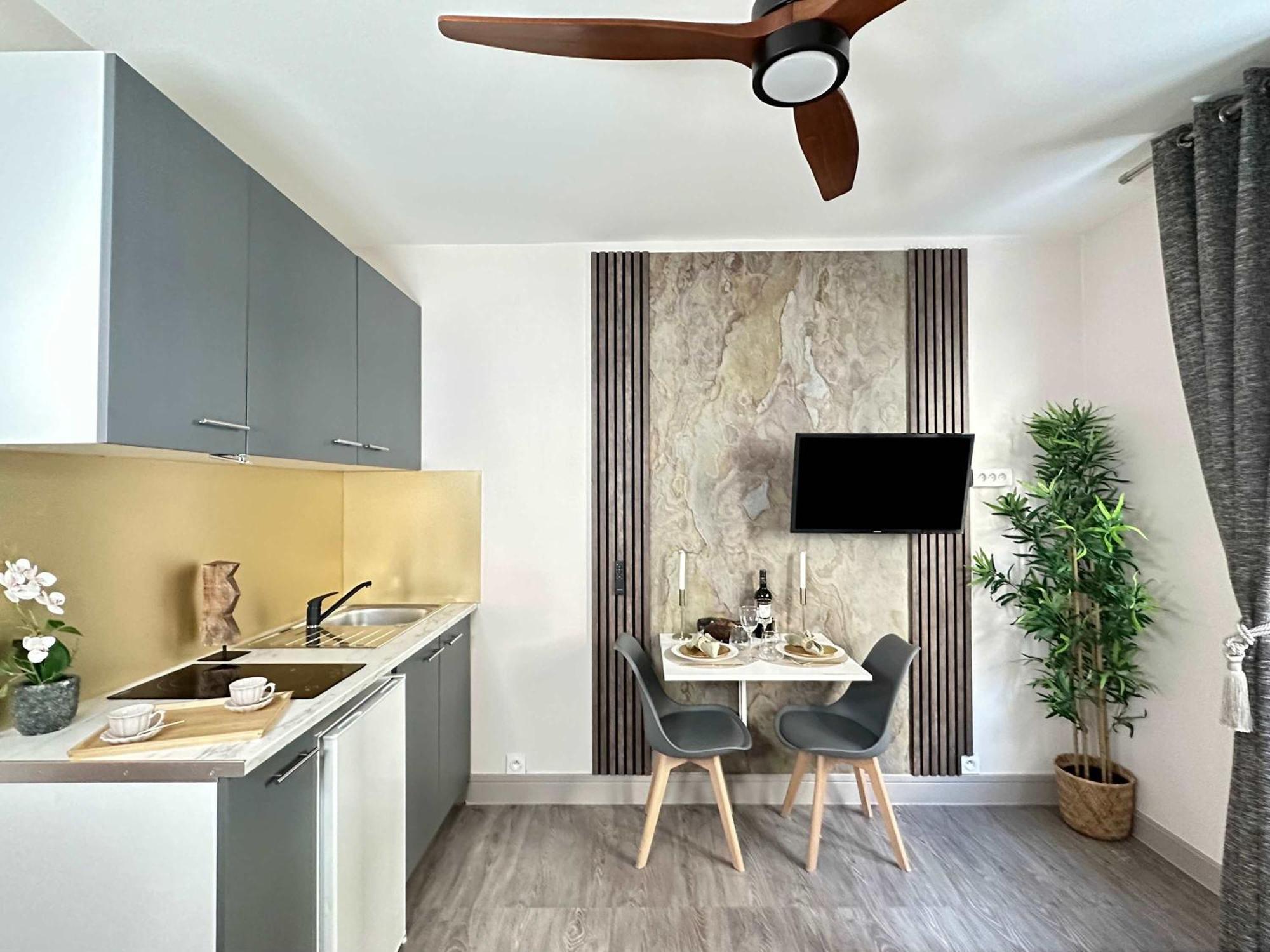 Elegant Escape Near Arc De Triomphe Apartment Paris Exterior foto