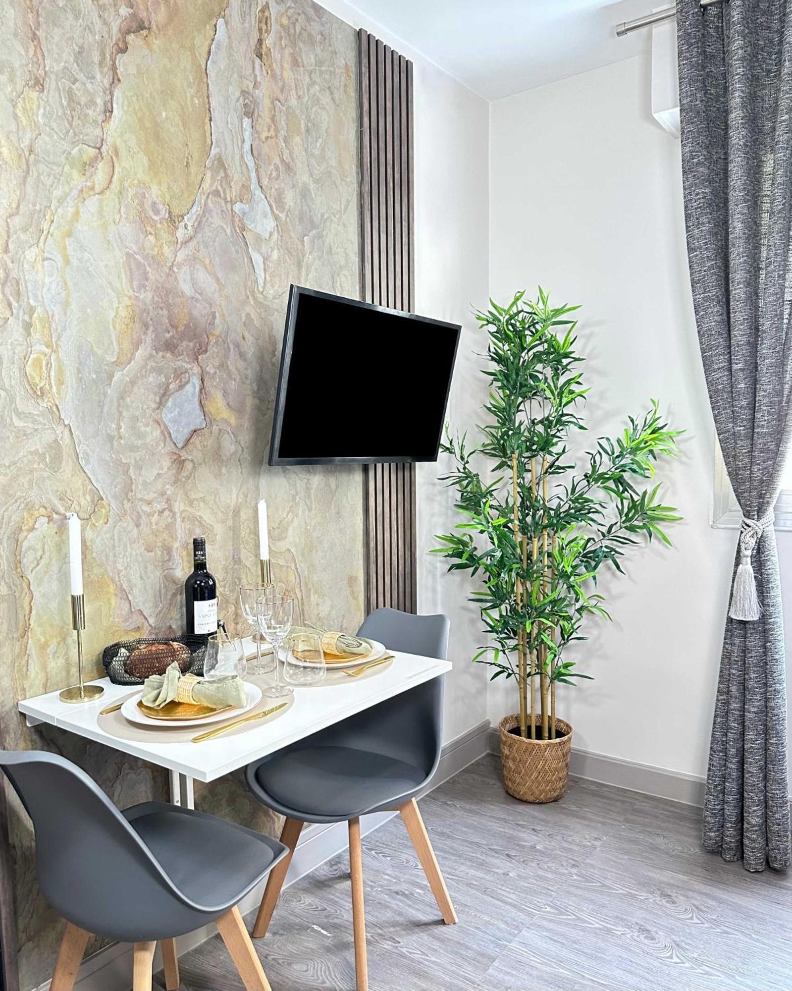 Elegant Escape Near Arc De Triomphe Apartment Paris Exterior foto