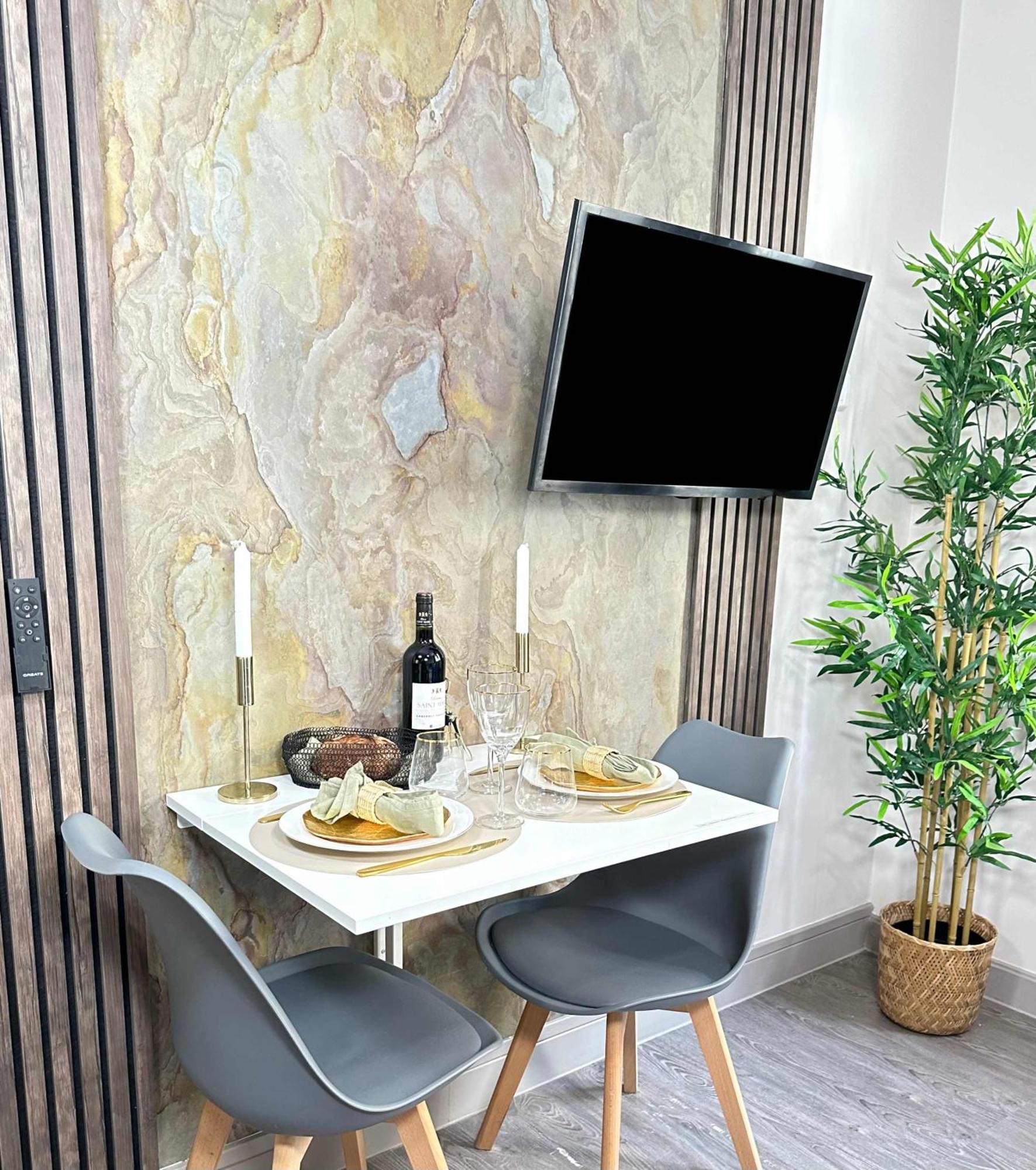 Elegant Escape Near Arc De Triomphe Apartment Paris Exterior foto