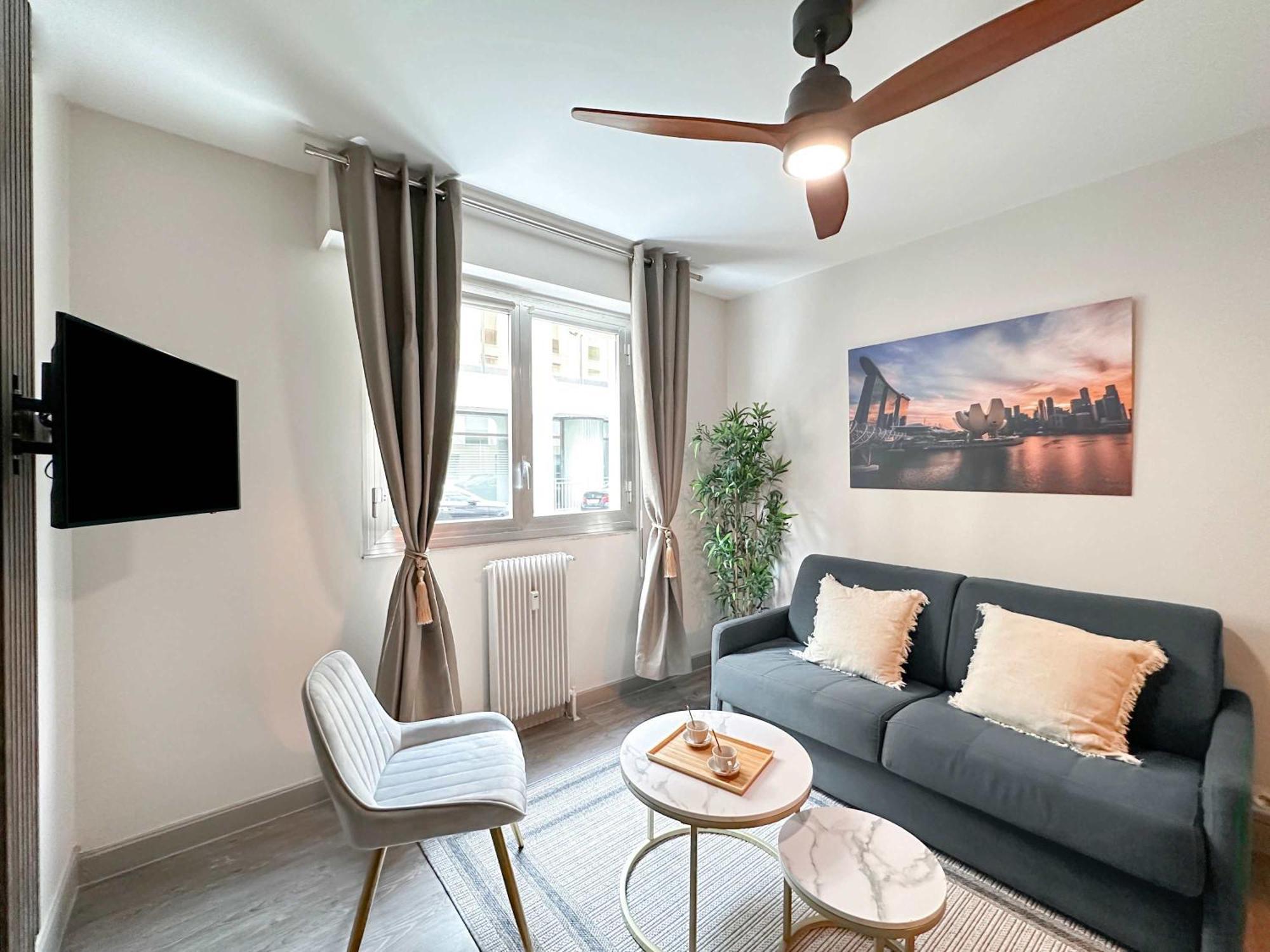 Elegant Escape Near Arc De Triomphe Apartment Paris Exterior foto